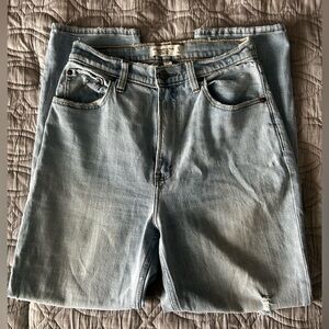 Abercrombie & Fitch Ultra High Rise Jeans